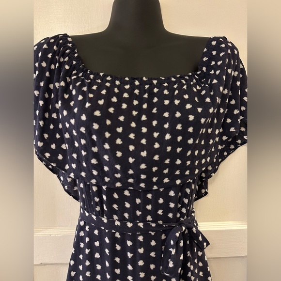Ann Taylor LOFT Off the Shoulder Navy and White Flowy Dress - Picture 5 of 12